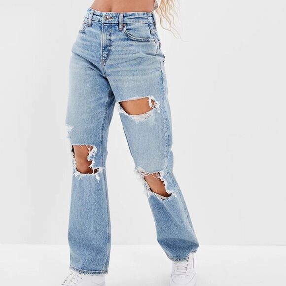American Eagle Curvy 90’s Straight Destroyed Jeans Size 18 - Picture 1 of 6
